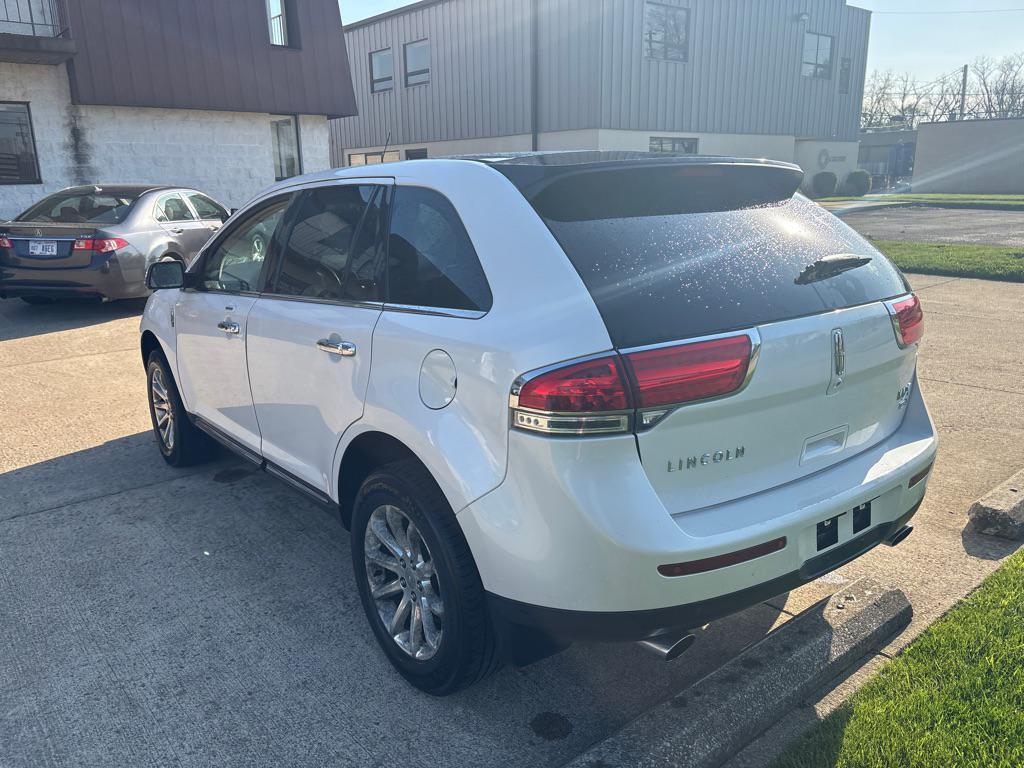used 2013 Lincoln MKX car, priced at $7,900