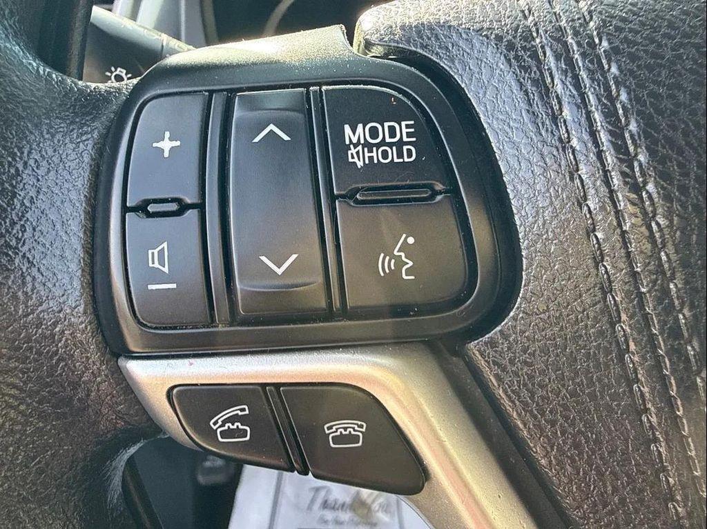 used 2016 Toyota Highlander car, priced at $18,892