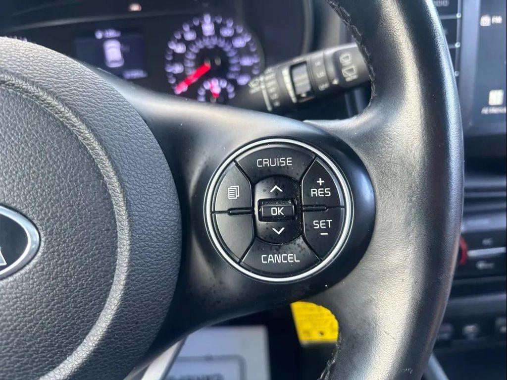 used 2021 Kia Soul car, priced at $15,897