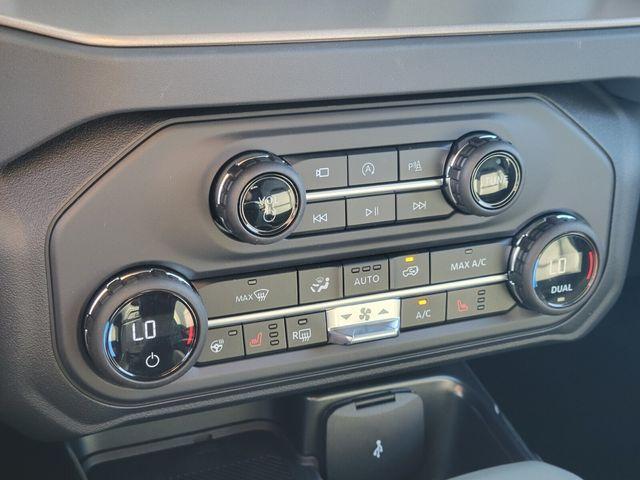 new 2025 Ford Bronco car, priced at $50,828