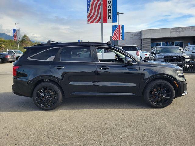 used 2021 Kia Sorento car, priced at $22,995