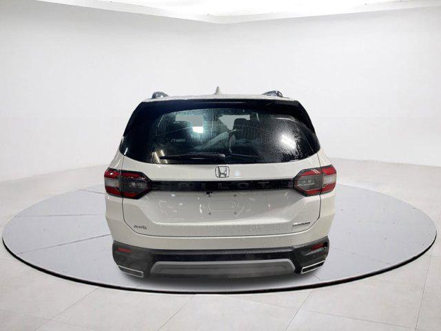 new 2025 Honda Pilot car, priced at $48,178