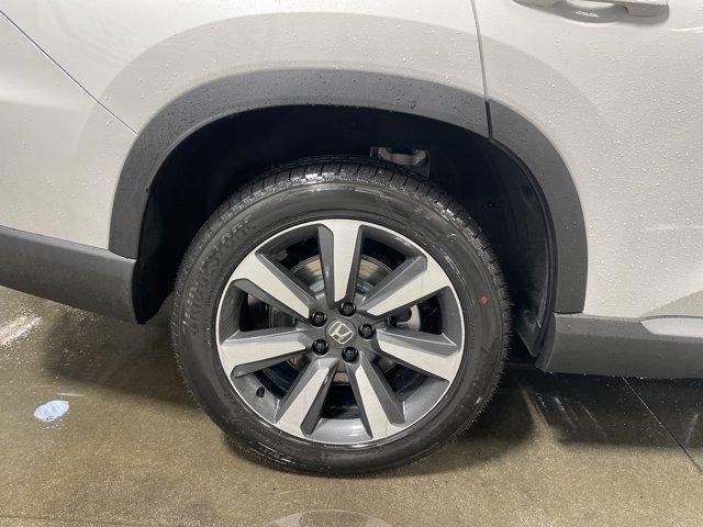 new 2025 Honda Pilot car, priced at $48,178