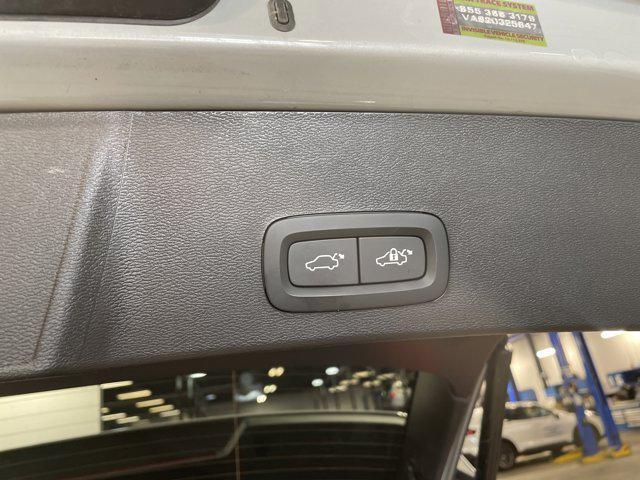 used 2025 Volvo XC40 car, priced at $30,112