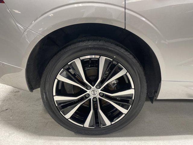 used 2025 Volvo XC60 car, priced at $34,053