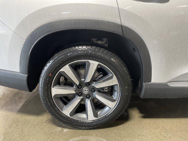 new 2025 Honda Pilot car, priced at $48,178