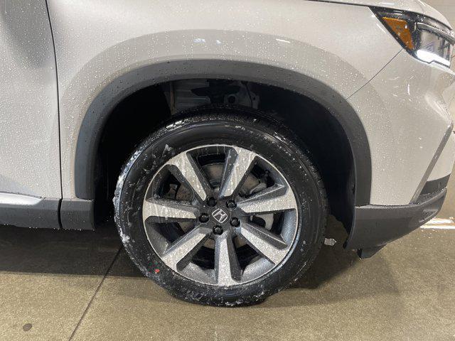 new 2025 Honda Pilot car, priced at $48,178