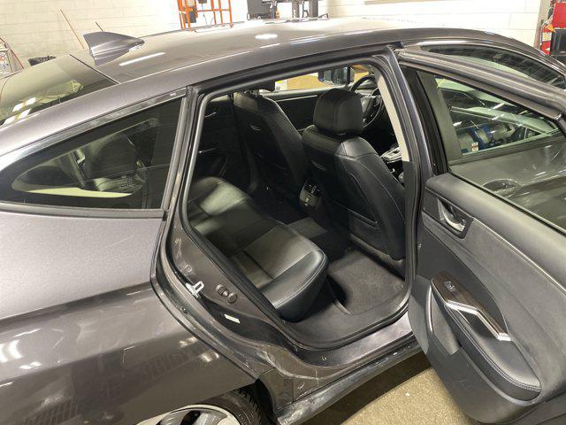 used 2018 Honda Clarity Plug-In Hybrid car, priced at $14,301