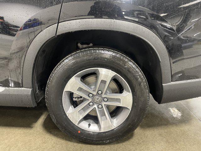 new 2025 Honda Pilot car, priced at $44,696