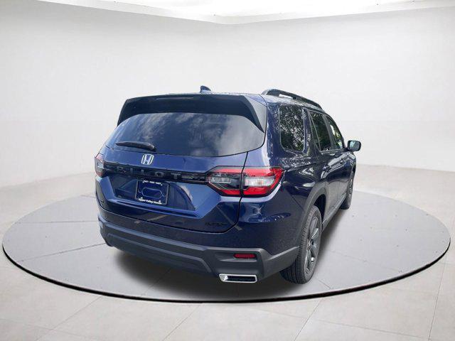 new 2025 Honda Pilot car, priced at $40,888