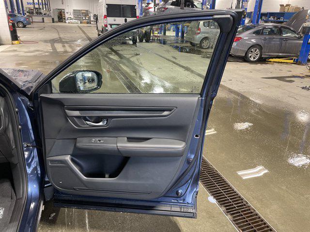 new 2026 Honda CR-V Hybrid car, priced at $37,096