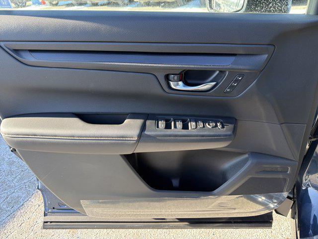 new 2026 Honda CR-V Hybrid car, priced at $39,690