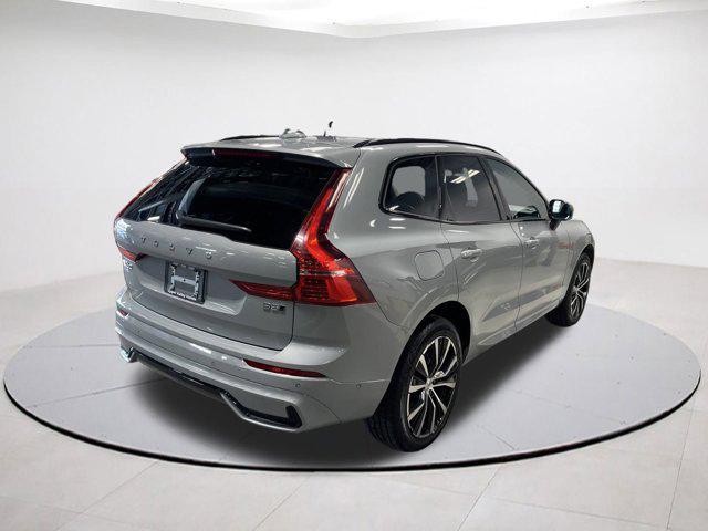 used 2025 Volvo XC60 car, priced at $35,161
