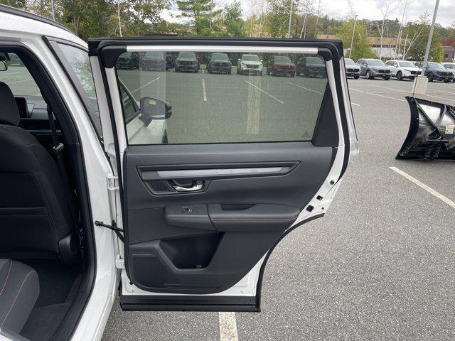 new 2026 Honda CR-V Hybrid car, priced at $38,042