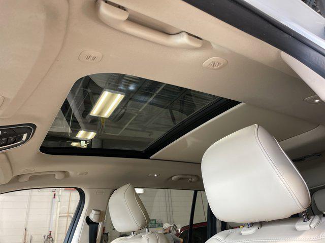 used 2021 Jeep Grand Cherokee L car, priced at $25,454