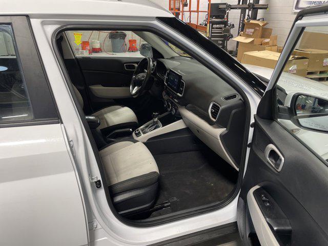 used 2025 Hyundai Venue car, priced at $19,284