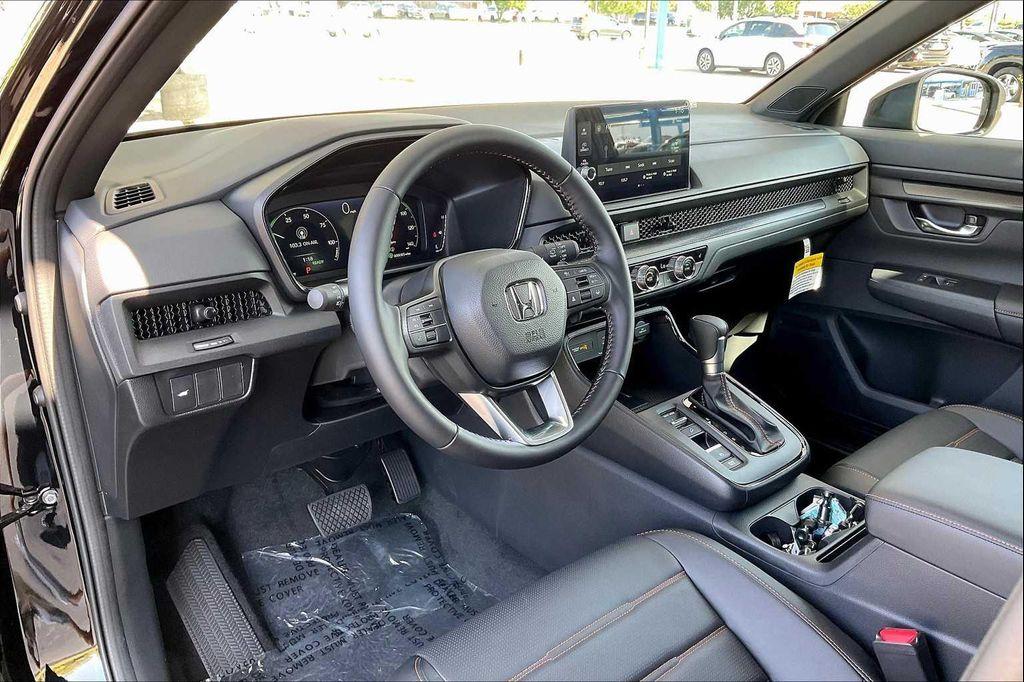new 2026 Honda CR-V Hybrid car, priced at $38,425