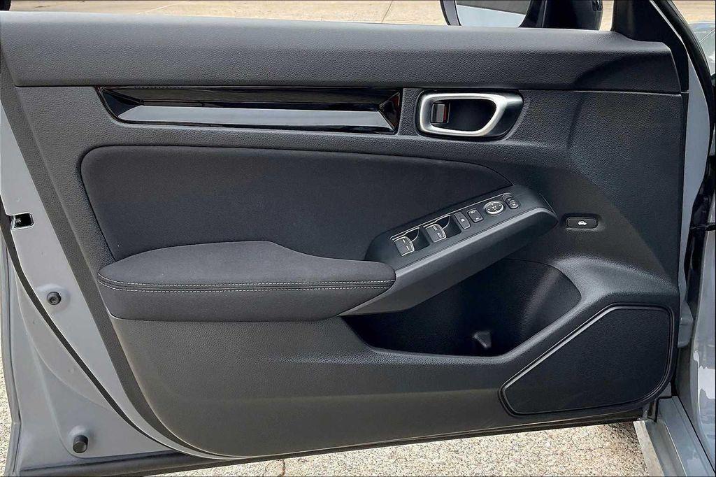 new 2026 Honda Civic Hybrid car, priced at $29,505