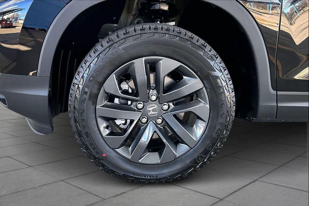 new 2026 Honda Ridgeline car, priced at $39,590