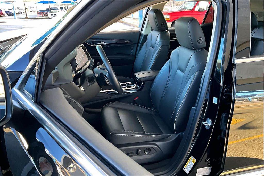 used 2021 Buick Envision car, priced at $21,399