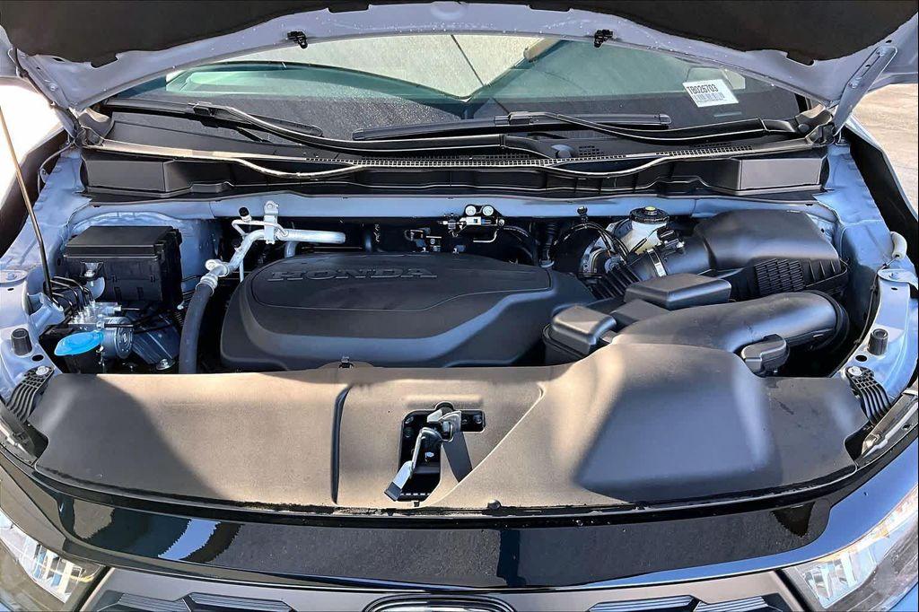 new 2026 Honda Odyssey car, priced at $42,842