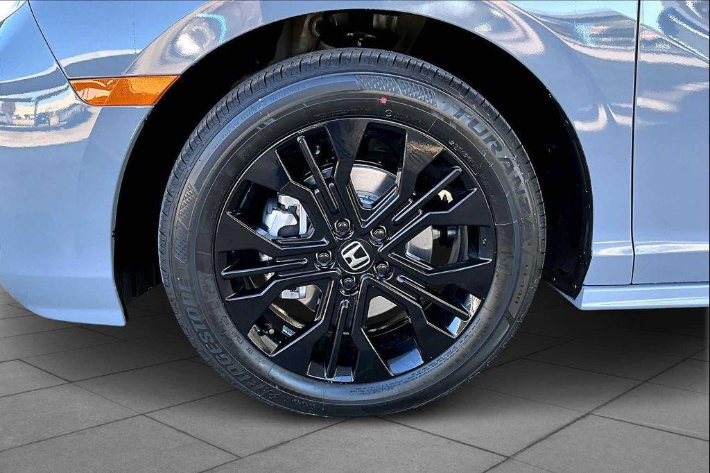 new 2026 Honda Odyssey car, priced at $42,842