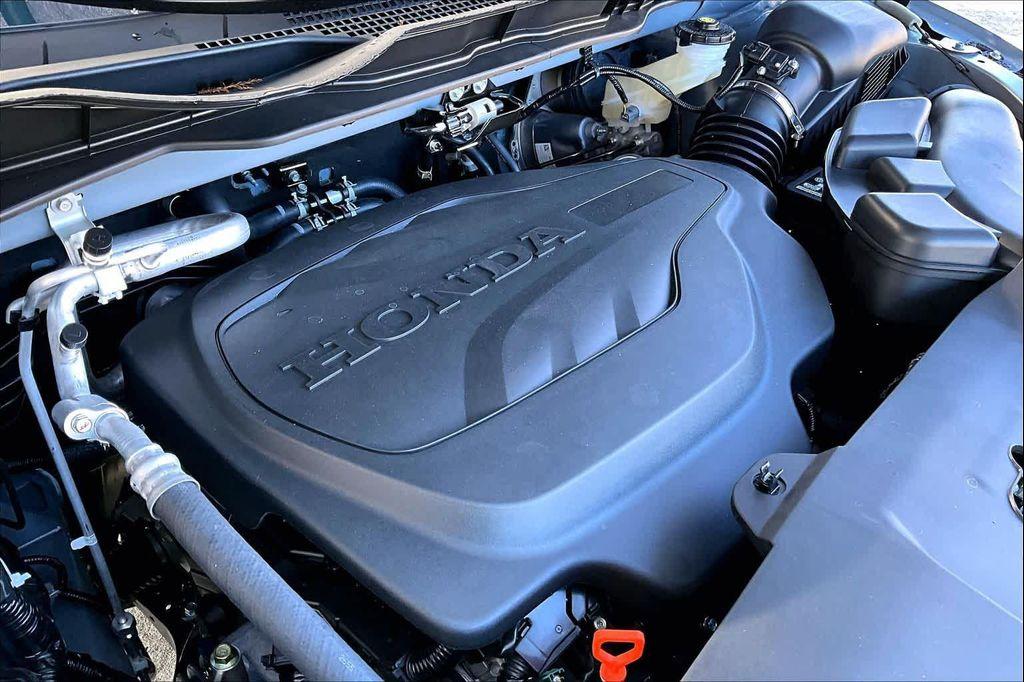 new 2026 Honda Odyssey car, priced at $42,842