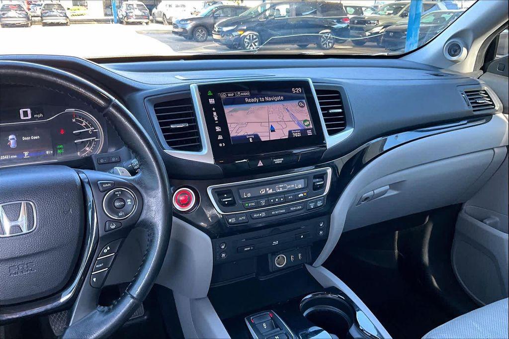 used 2016 Honda Pilot car, priced at $17,999