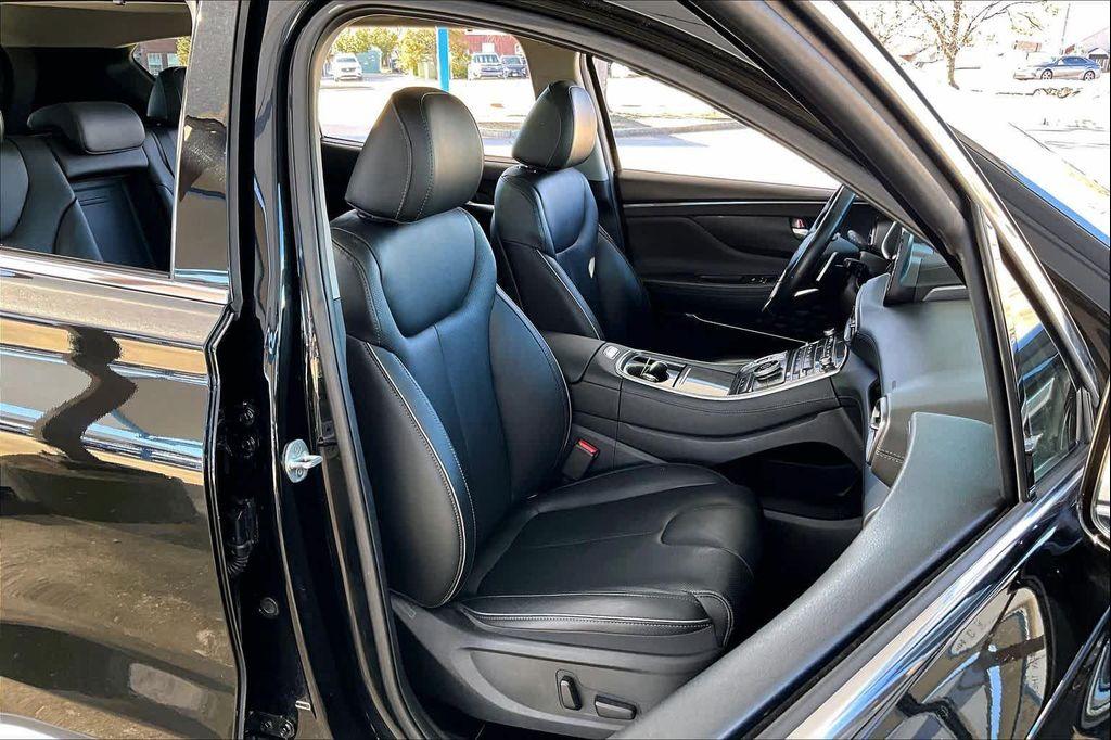 used 2022 Hyundai Santa Fe car, priced at $20,399