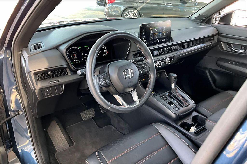 used 2024 Honda CR-V Hybrid car, priced at $35,699