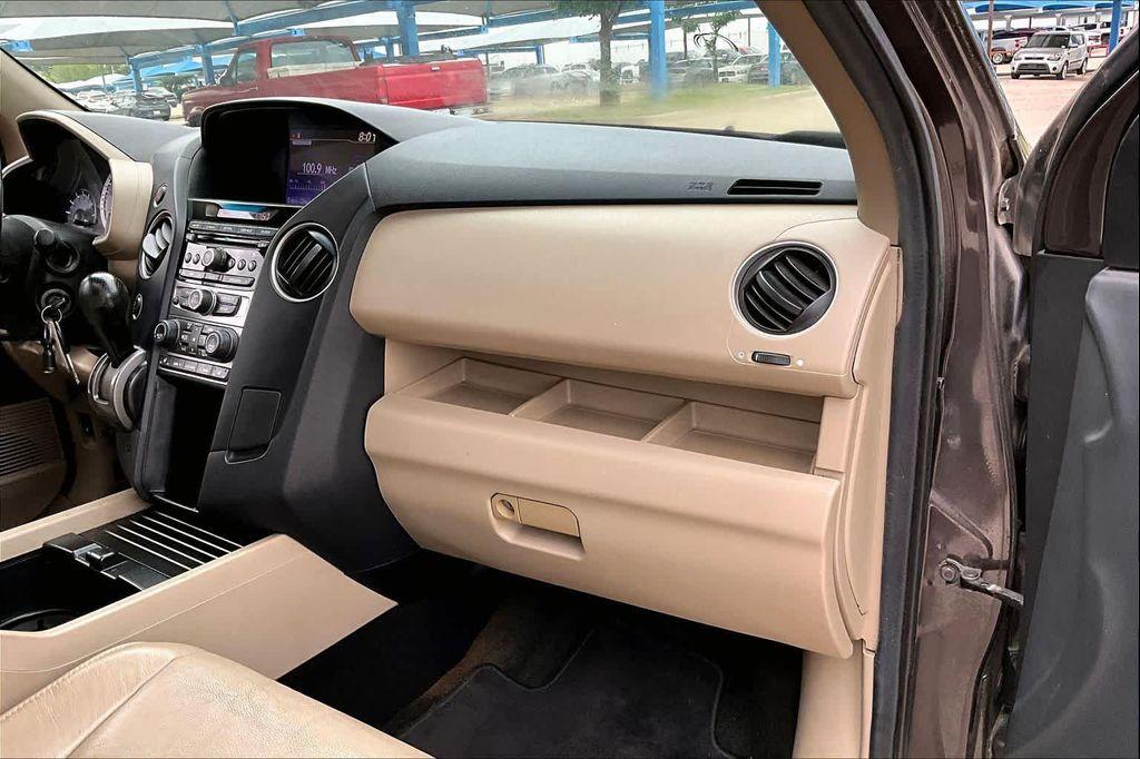 used 2013 Honda Pilot car, priced at $7,999