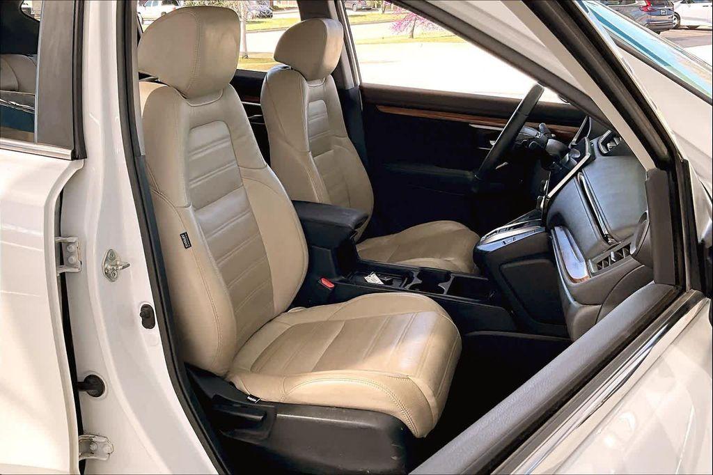 used 2020 Honda CR-V Hybrid car, priced at $20,399