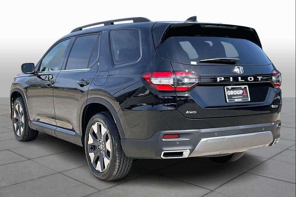 new 2026 Honda Pilot car, priced at $51,590
