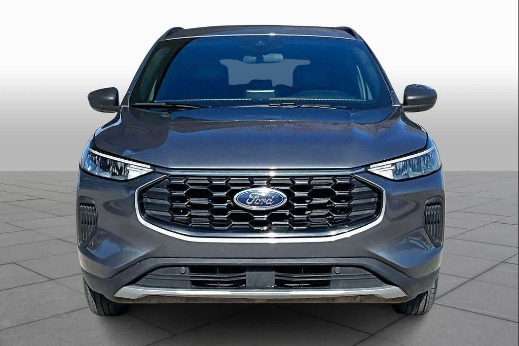 used 2025 Ford Escape car, priced at $22,899