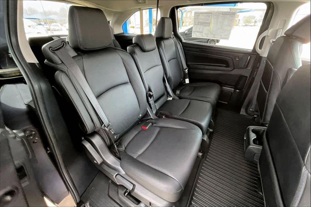 used 2026 Honda Odyssey car, priced at $37,599