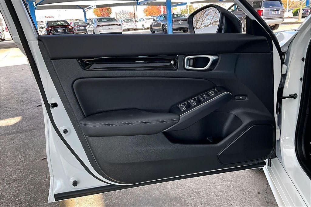 new 2026 Honda Civic Hybrid car, priced at $33,945