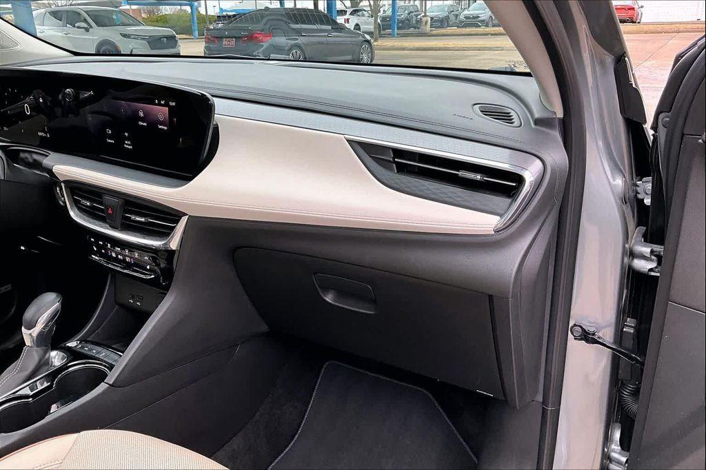 used 2025 Buick Encore GX car, priced at $29,399