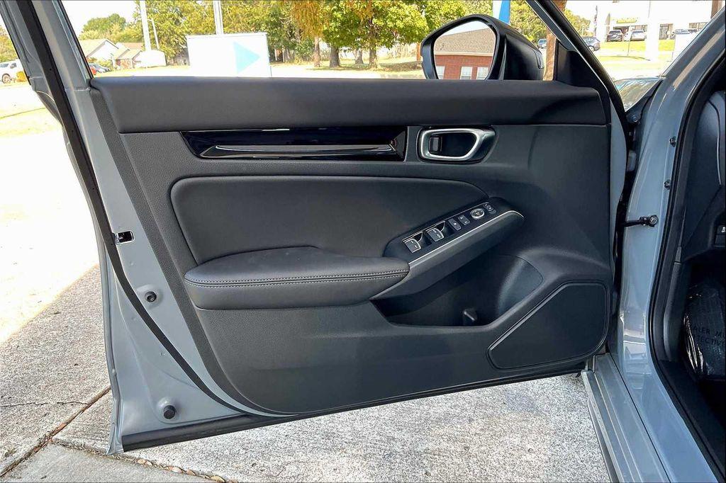 new 2026 Honda Civic Hybrid car, priced at $35,145