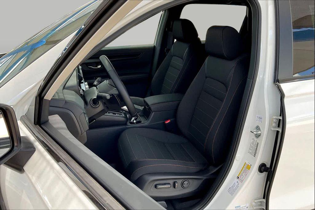 new 2026 Honda CR-V Hybrid car, priced at $37,020