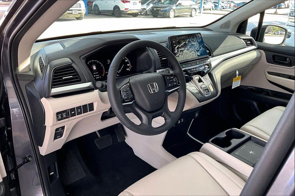 new 2026 Honda Odyssey car, priced at $41,790