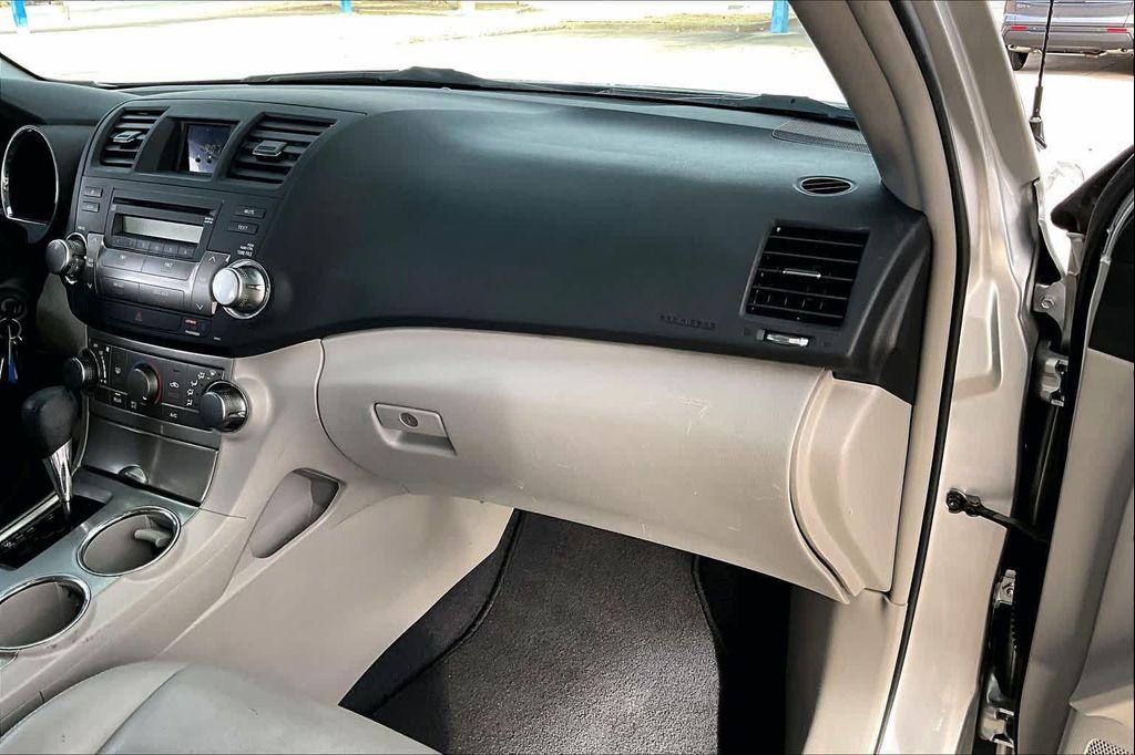 used 2012 Toyota Highlander car, priced at $10,000
