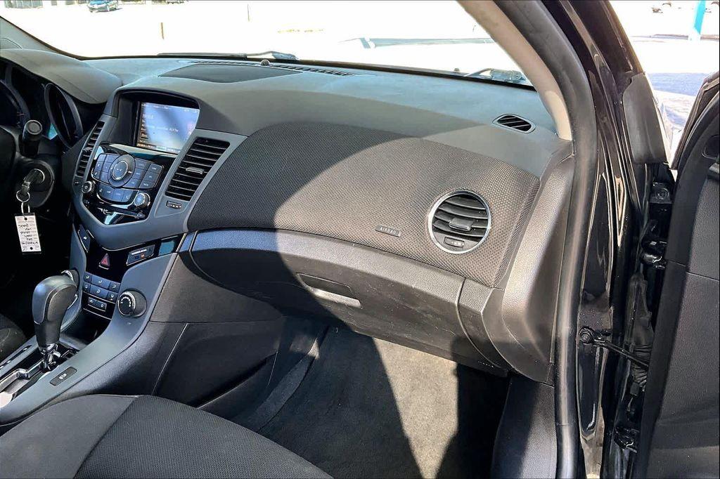 used 2016 Chevrolet Cruze Limited car, priced at $7,399