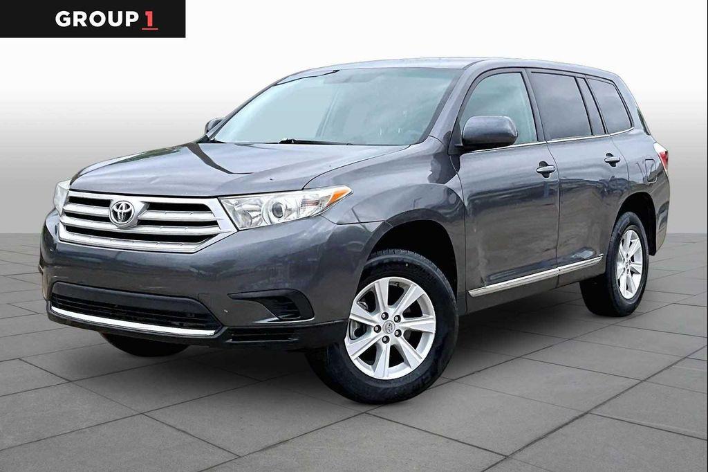 used 2012 Toyota Highlander car, priced at $6,699