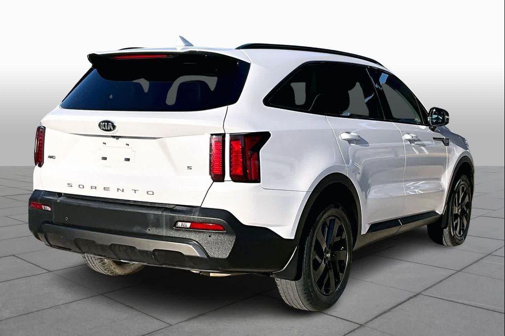 used 2021 Kia Sorento car, priced at $21,999