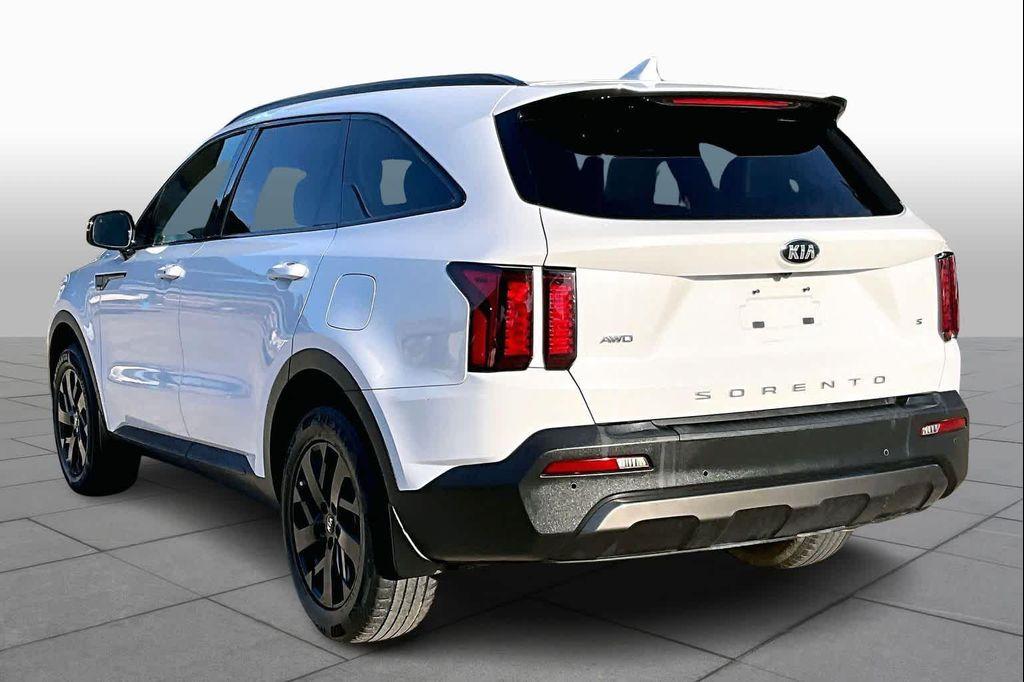 used 2021 Kia Sorento car, priced at $21,999