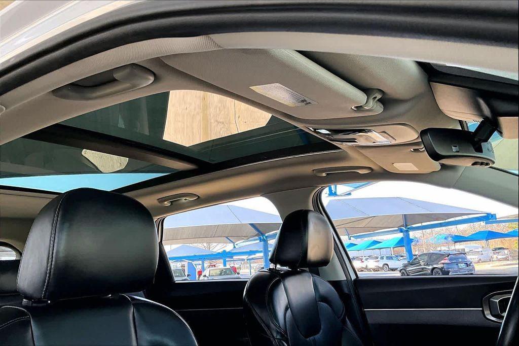 used 2021 Kia Sorento car, priced at $21,999