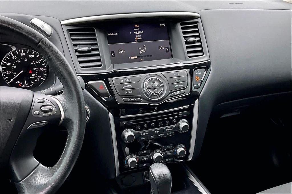 used 2020 Nissan Pathfinder car, priced at $17,098