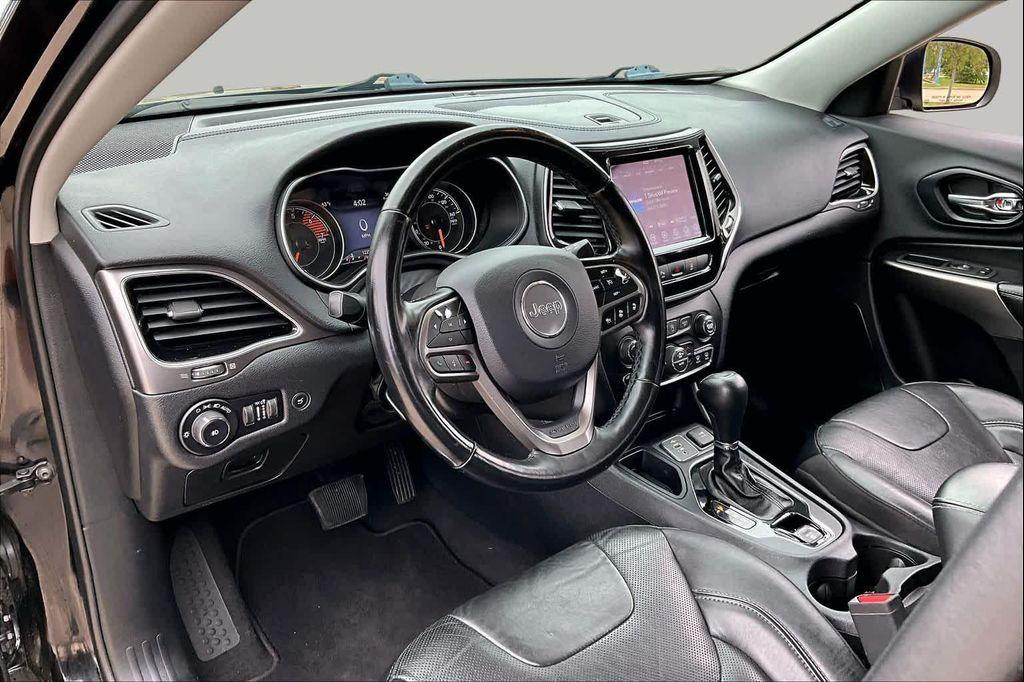 used 2020 Jeep Cherokee car, priced at $15,698
