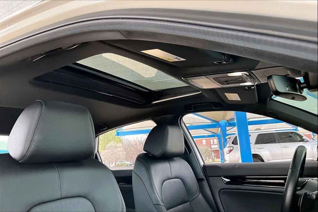 used 2025 Honda Civic Hybrid car, priced at $28,999