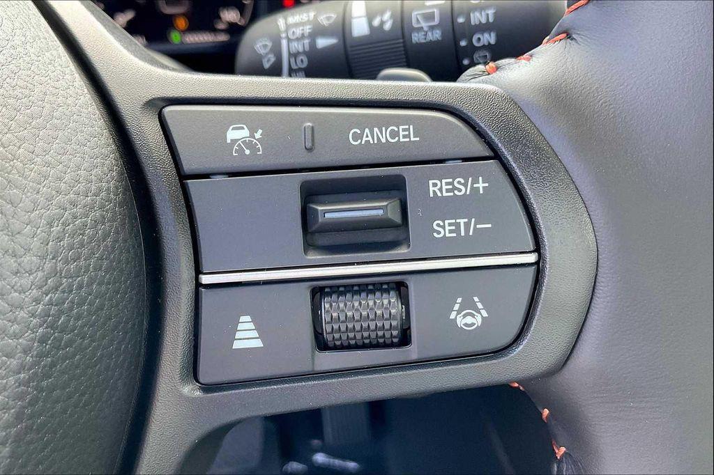 new 2026 Honda CR-V Hybrid car, priced at $39,501